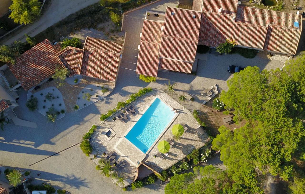 Auberge Val Moureze Hotel & Spa Exterior photo